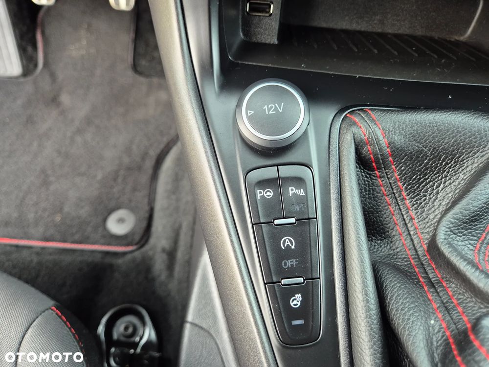 Ford Focus 1.0 EcoBoost Start-Stopp-System ST-LINE DESIGN - 29