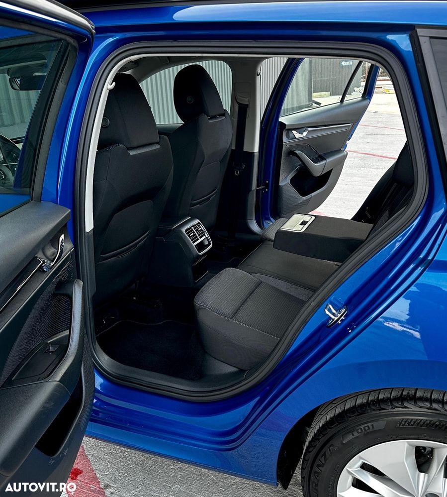 Skoda Octavia Combi 2.0 TDI Ambition - 13