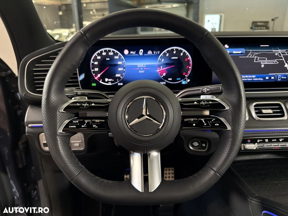 Mercedes-Benz GLS - 20