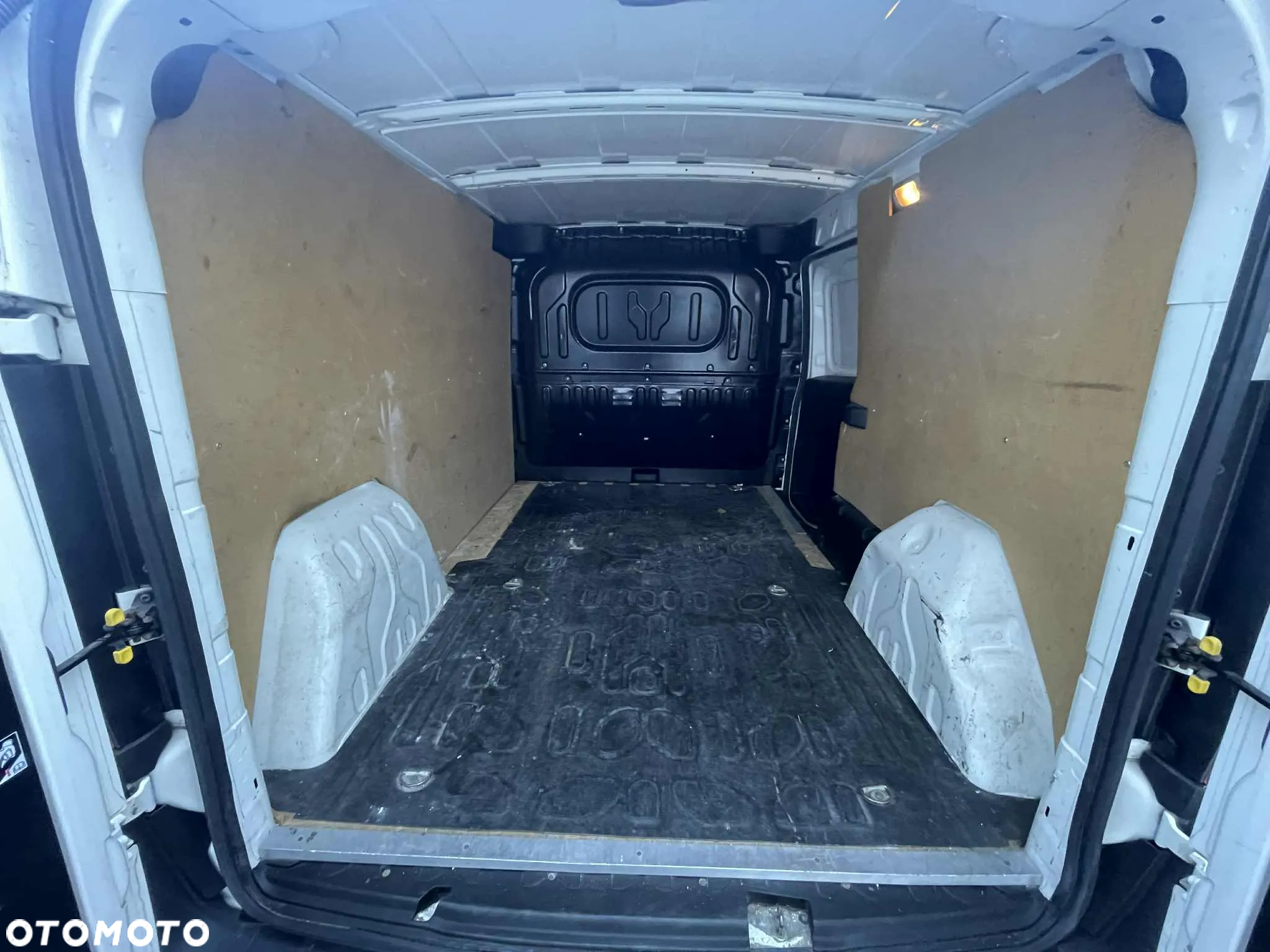 Opel Combo - 12