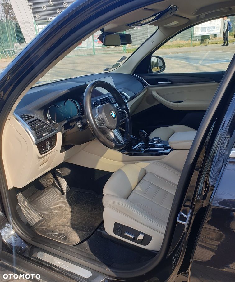 BMW X3 xDrive20d - 7