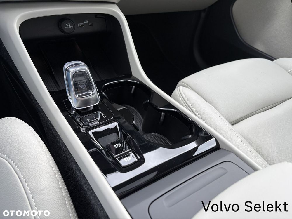 Volvo XC 40 - 15