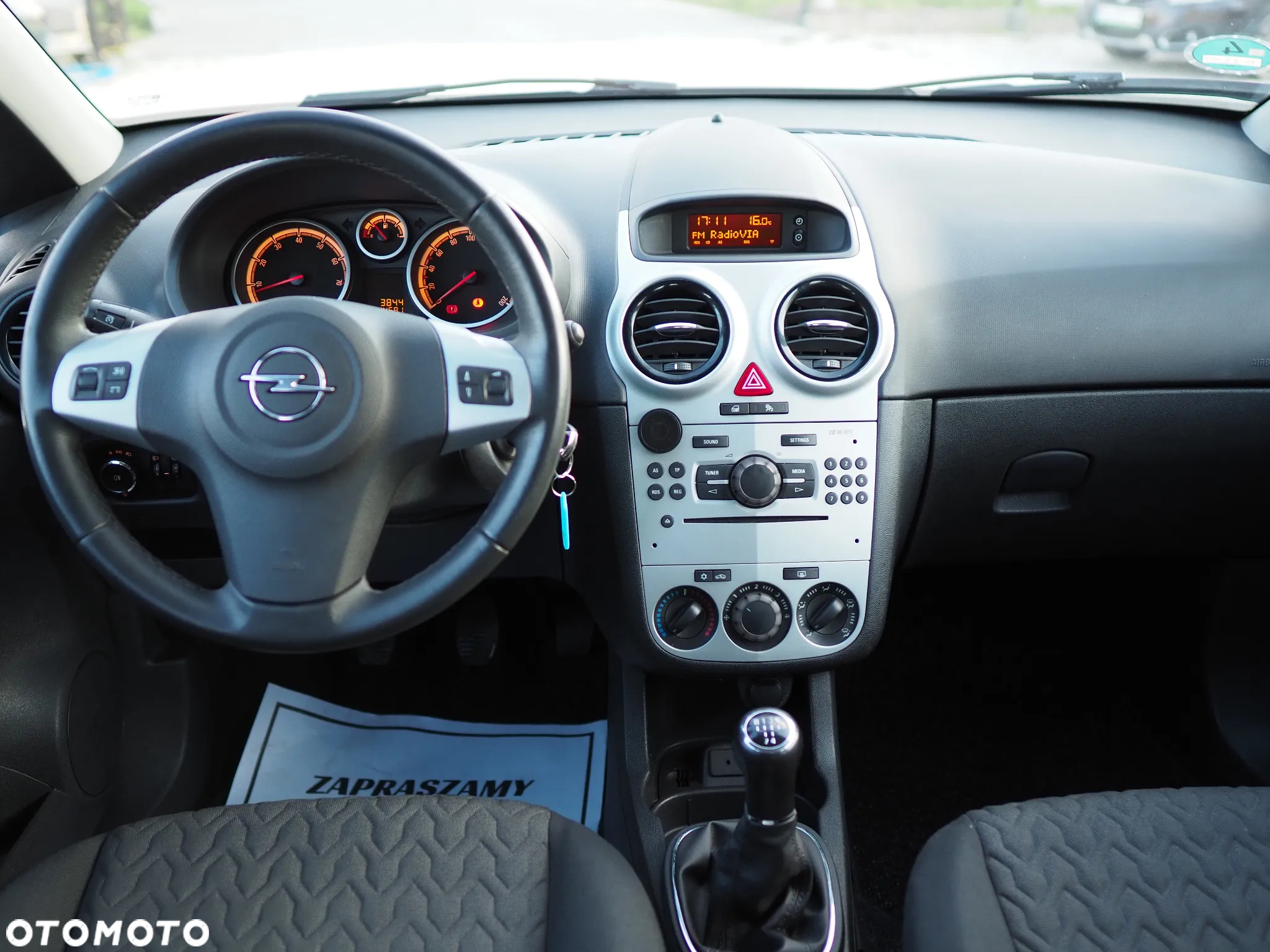 Opel Corsa - 8