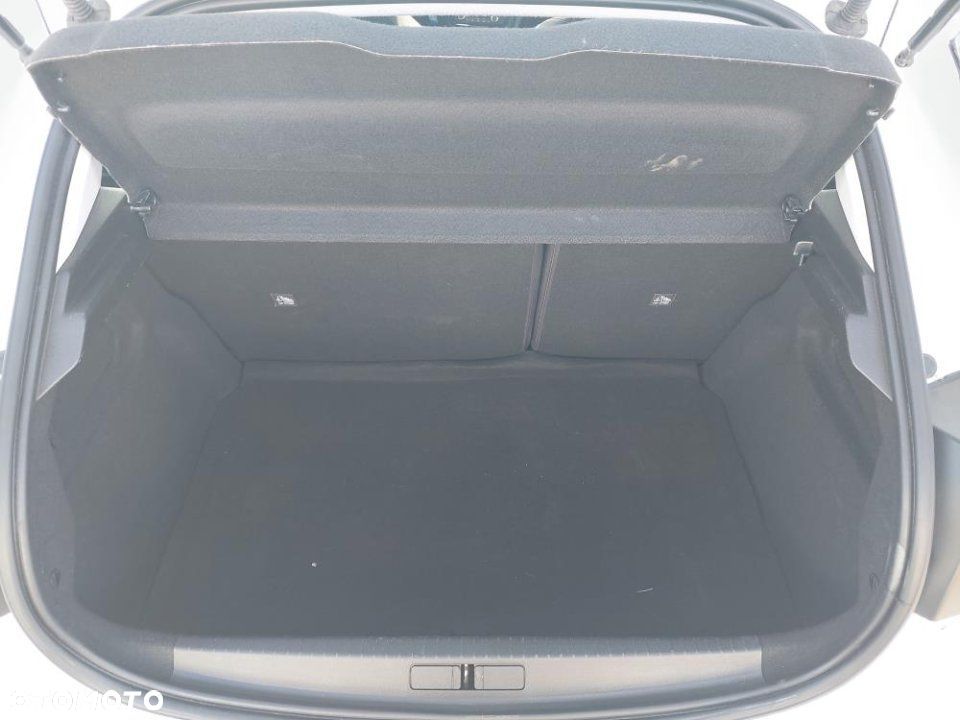 Opel Corsa - 12