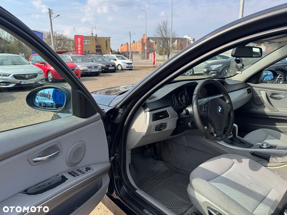 BMW Seria 3 320d DPF Edition Fleet Exclusive - 23