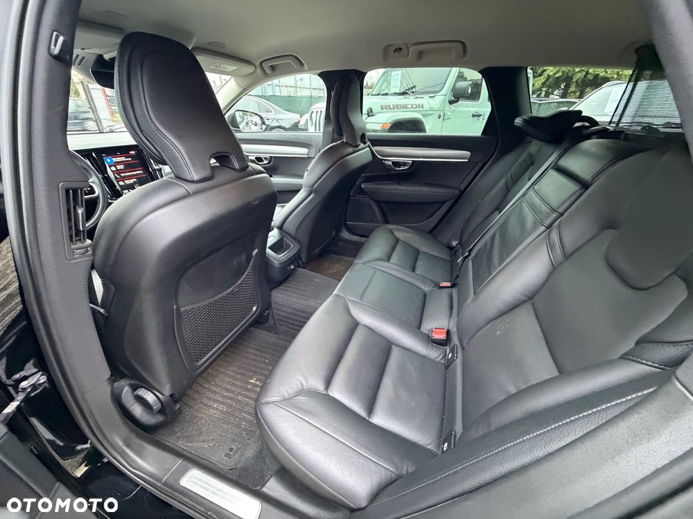 Volvo V90 D4 AWD Geartronic Momentum - 12