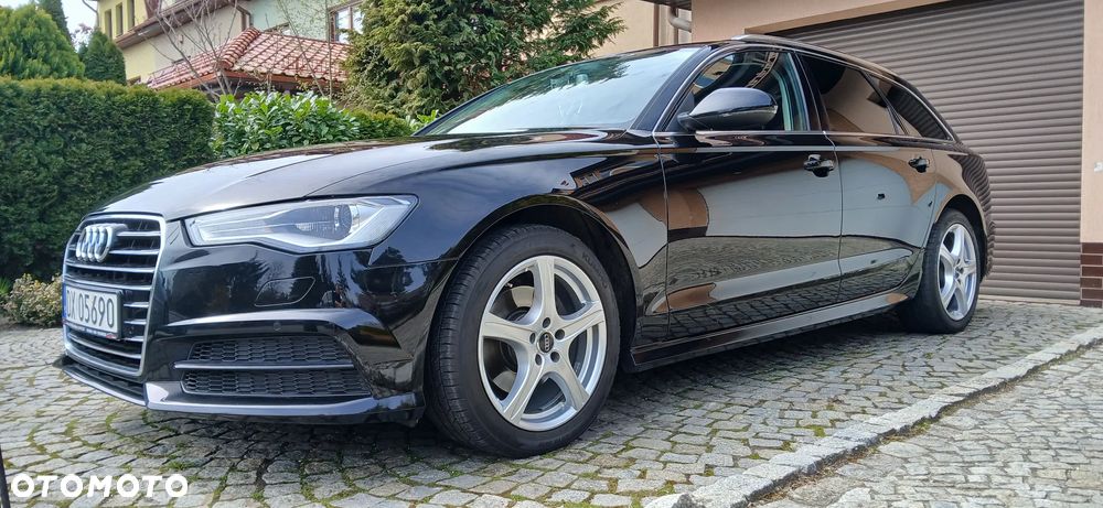 Audi A6 Avant - 1