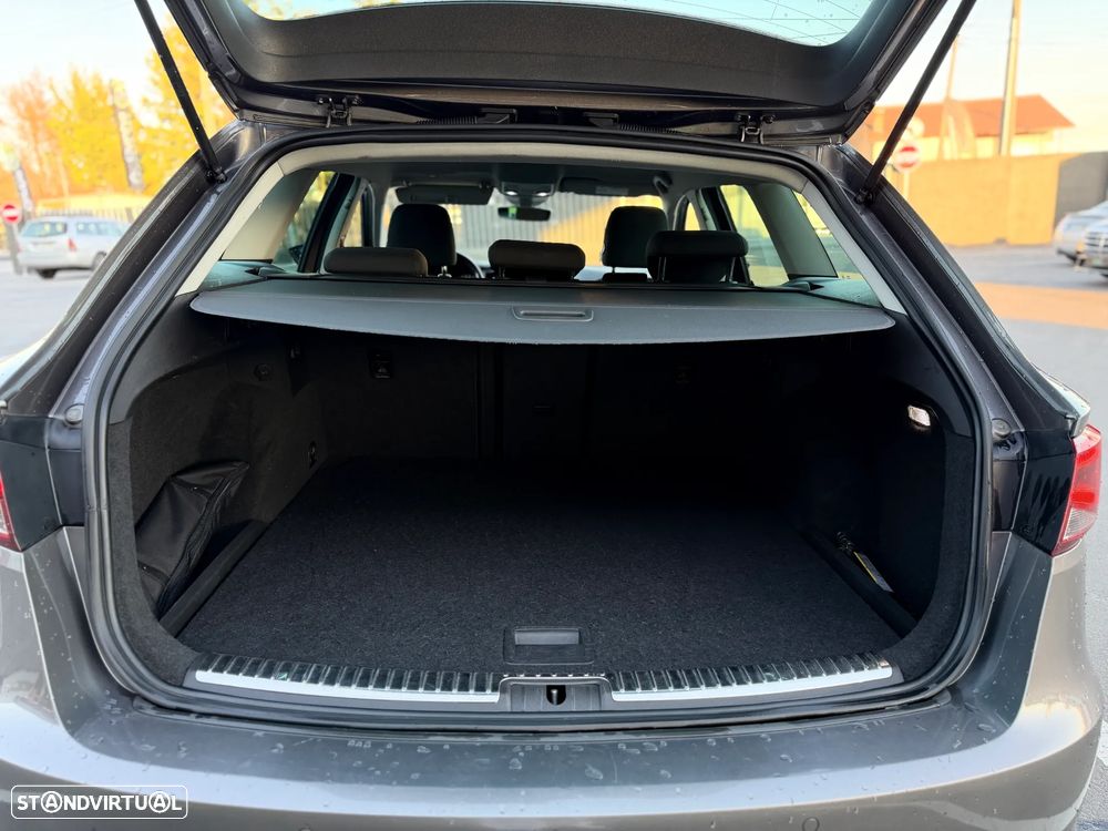 SEAT Leon ST 1.6 TDI S&S DSG Style - 26