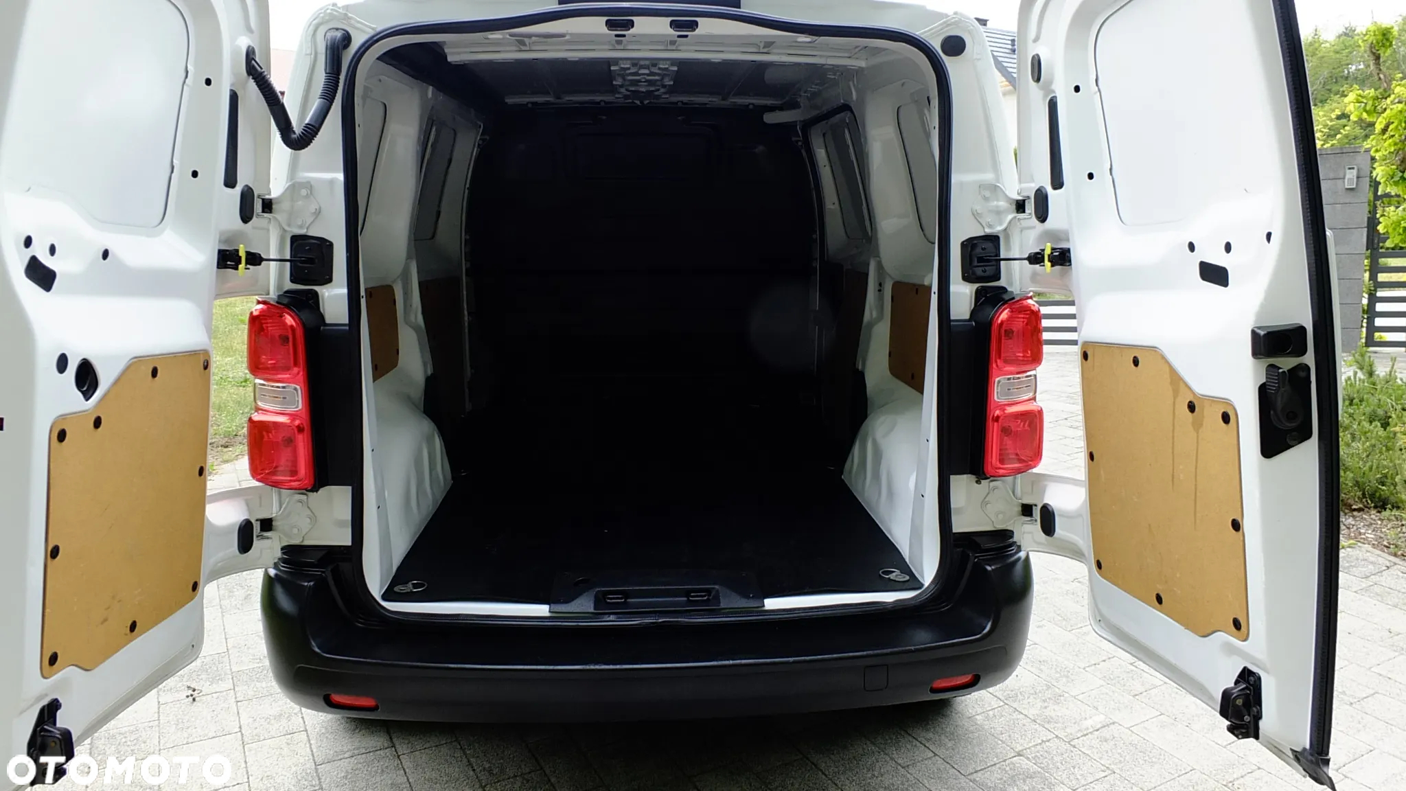 Toyota PROACE - 15
