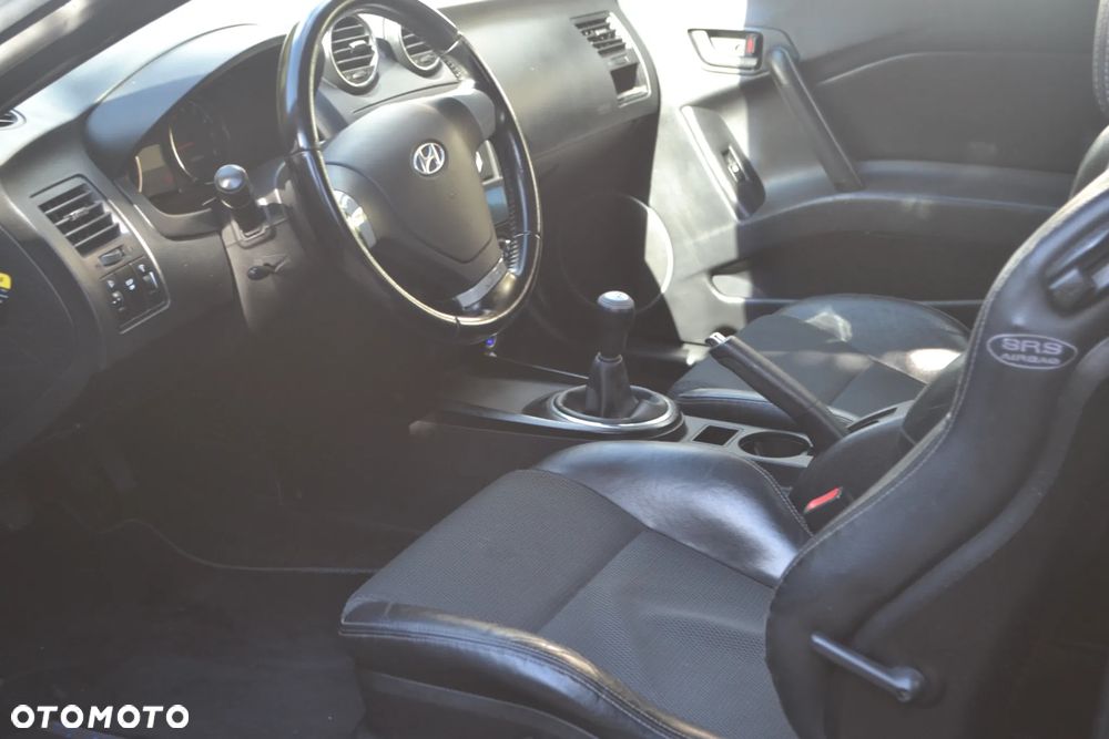 Hyundai Coupe 2.0 GLS - 9