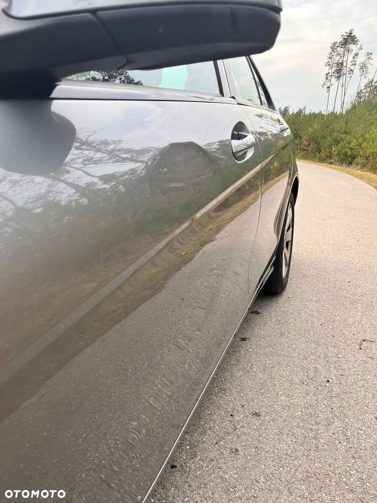 Mercedes-Benz Klasa C 200 Kompressor Classic - 6