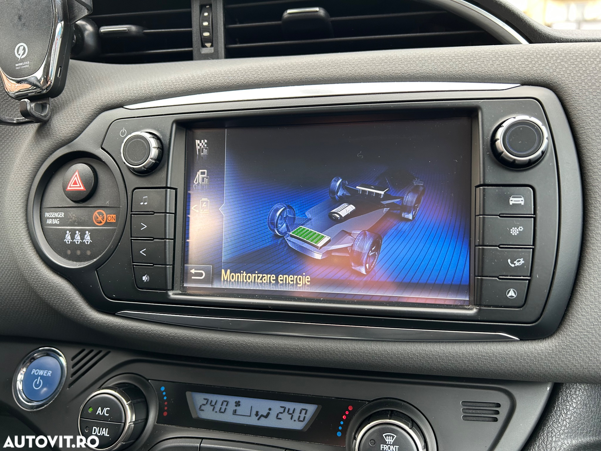 Toyota Yaris 1.5 VVT-i HSD Sol - 23
