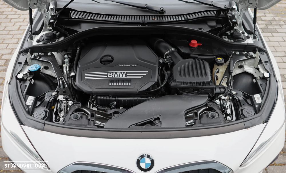 BMW 118 i Auto - 32