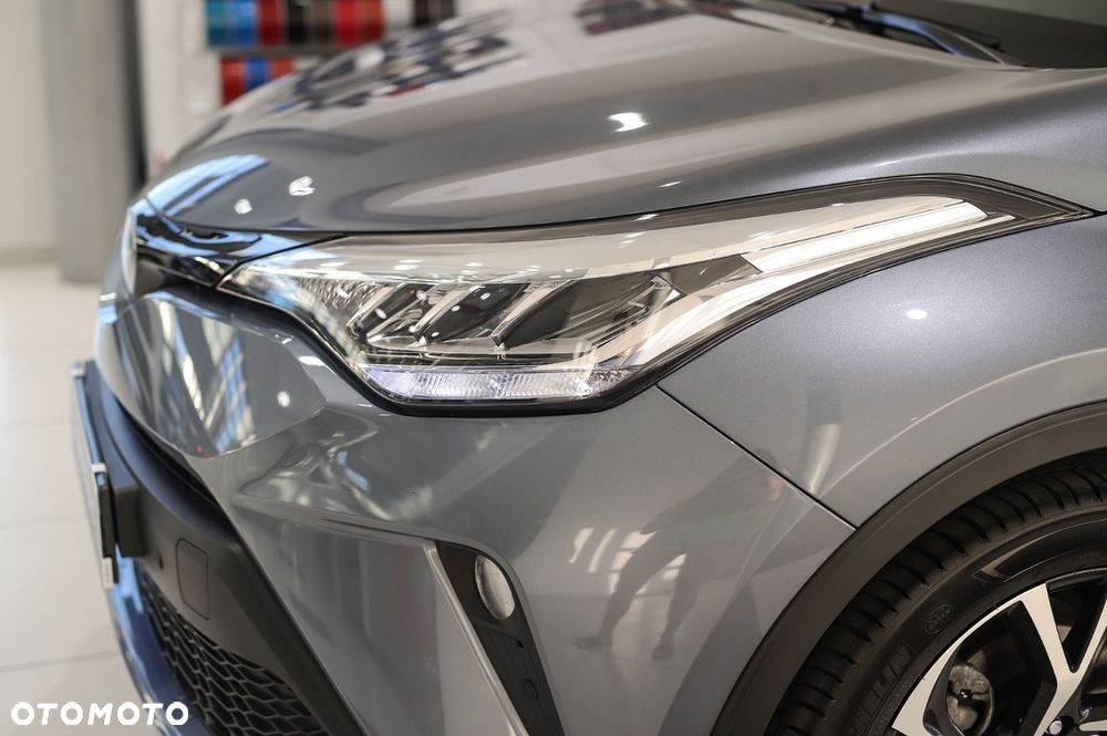 Toyota C-HR - 14