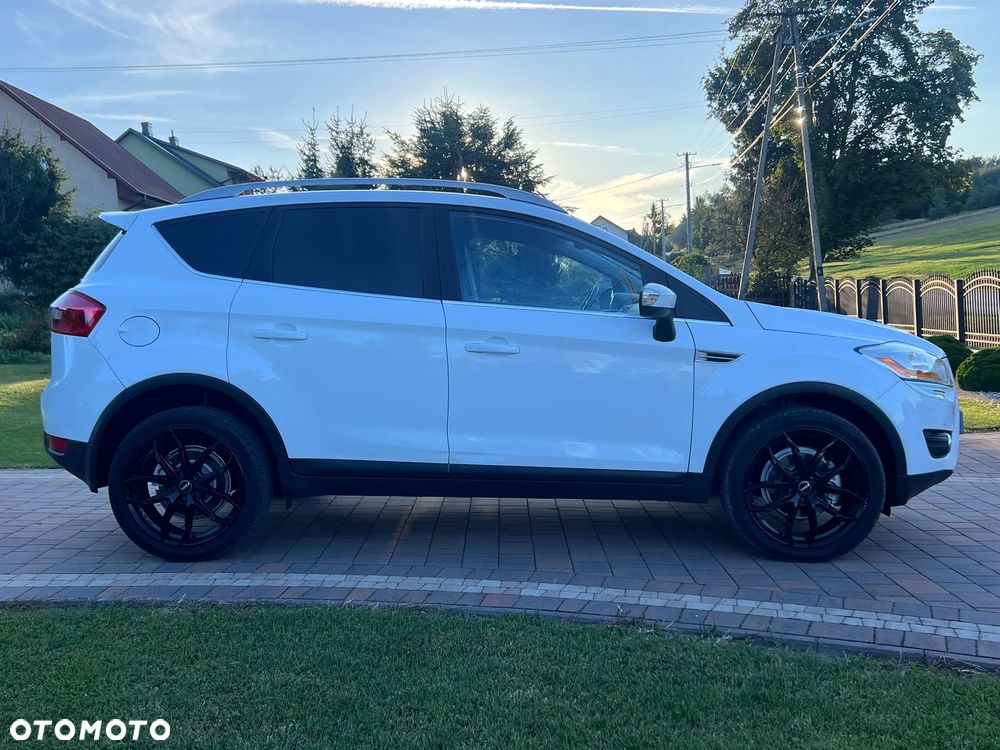 Ford Kuga 2.0 TDCi 4x4 Titanium - 31