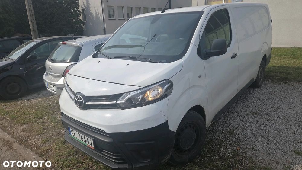 Toyota Proace - 1