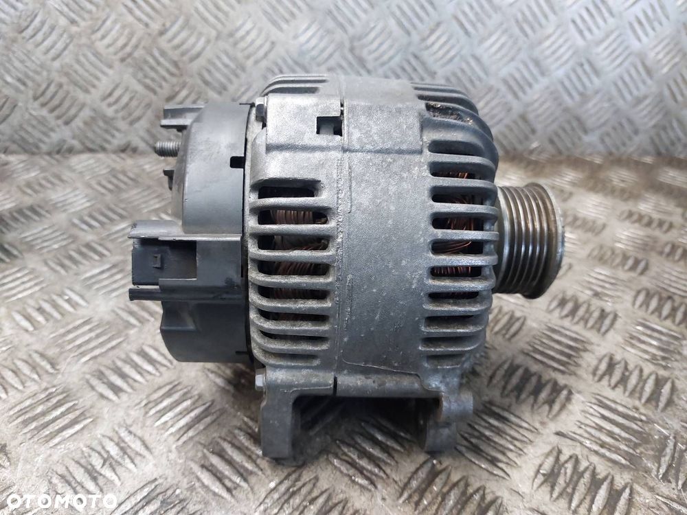 ALTERNATOR VOLKSWAGEN GOLF VI 1.6 TDI 021903026L ID: 236317 - 2