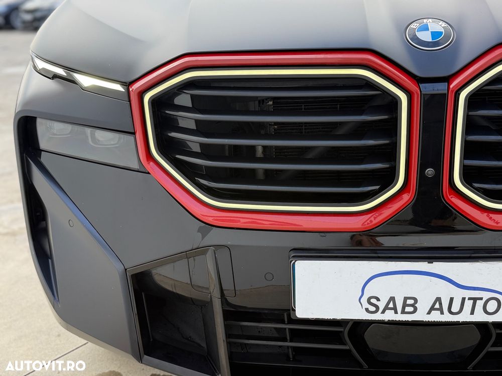 BMW XM Label - 36