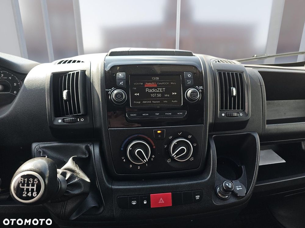 Opel movano 2.2CDTI L4H3 3.5t 140KM FWD - 11