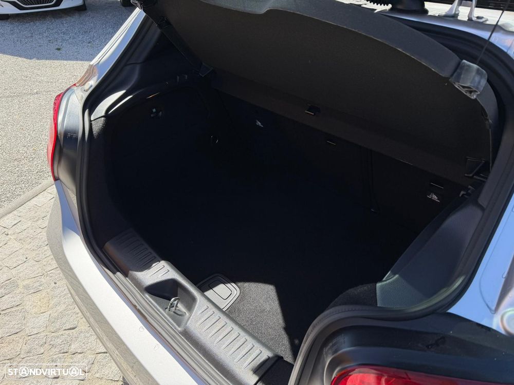 Mercedes-Benz A 180 CDI (BlueEFFICIENCY) Urban - 6