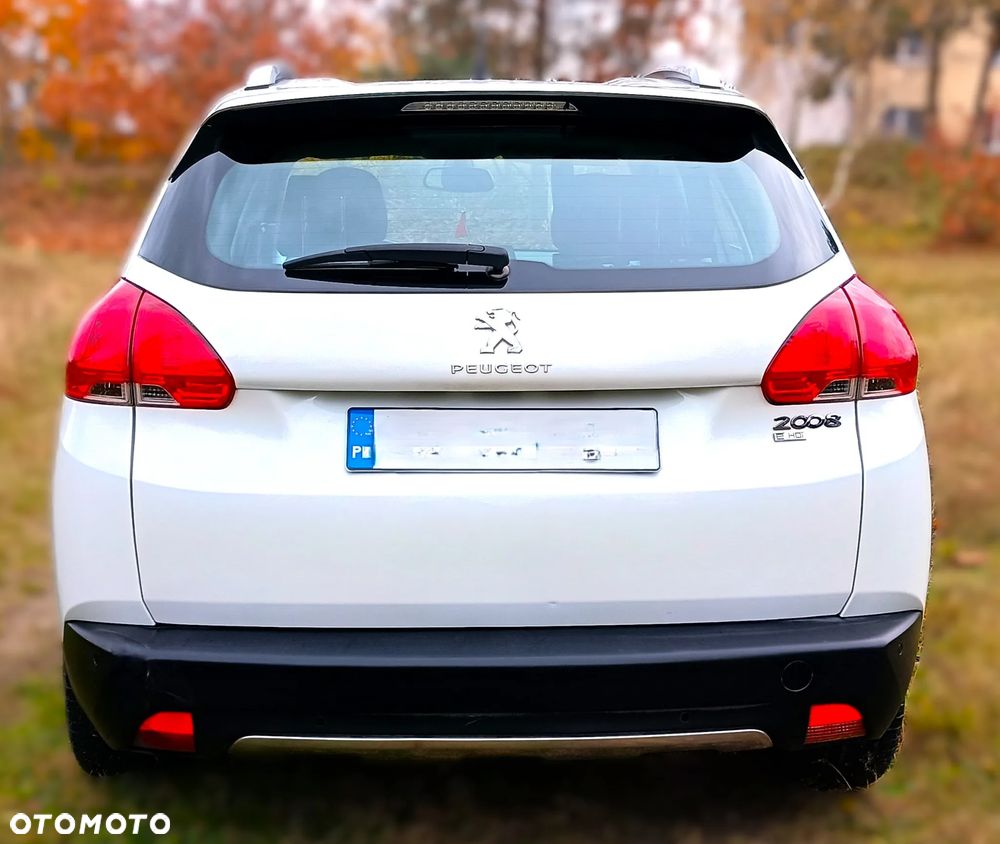 Peugeot 2008 e-HDi FAP 92 STOP & START Allure - 6