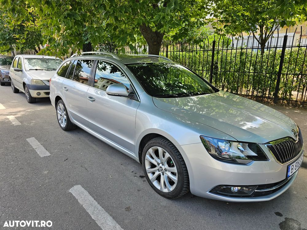 Skoda Superb 2.0 TDI Ambition - 4
