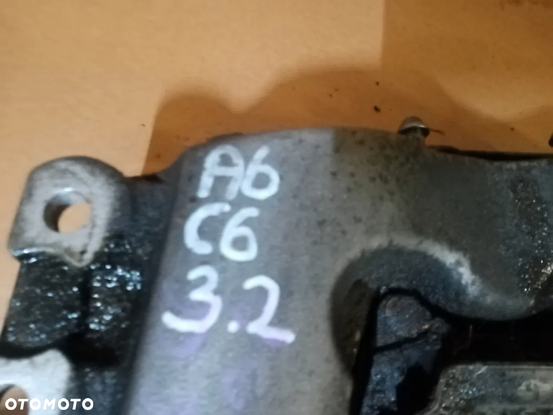 Łapa poduszka skrzyni biegów Audi A6 C6 3.2 FSI 4F0399263M - 9