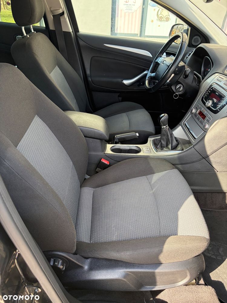 Ford Mondeo 1.6 Ti-VCT Trend - 29