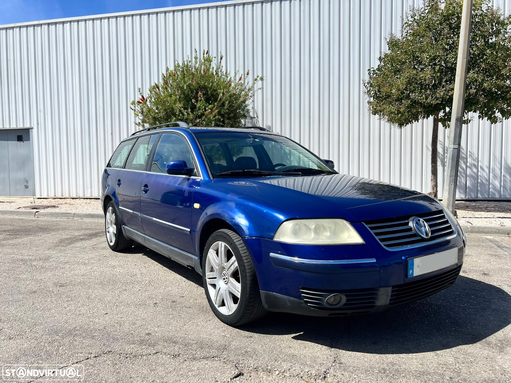 VW Passat Variant 1.9 TDi Highline - 3