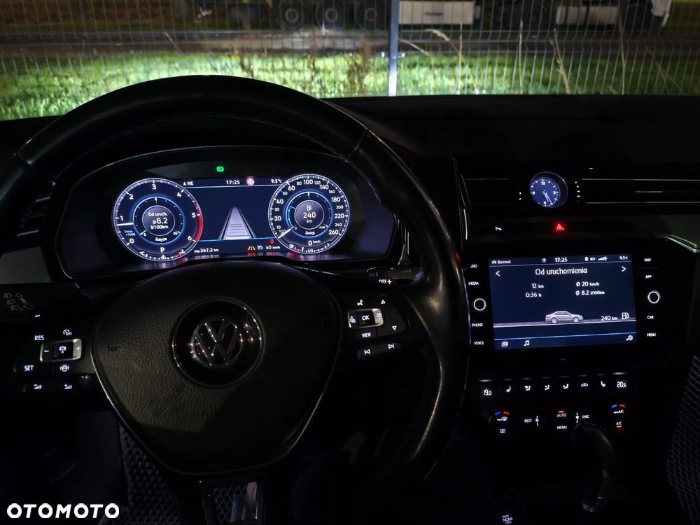 Volkswagen Passat 2.0 TDI BMT Highline DSG7 - 33