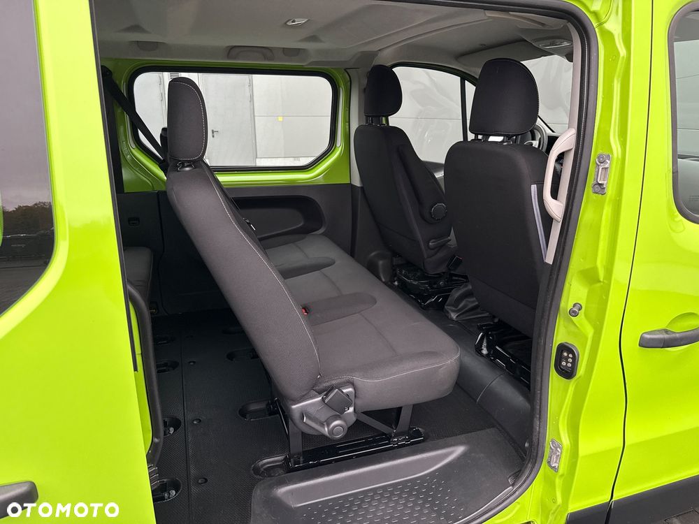 Renault Trafic - 23