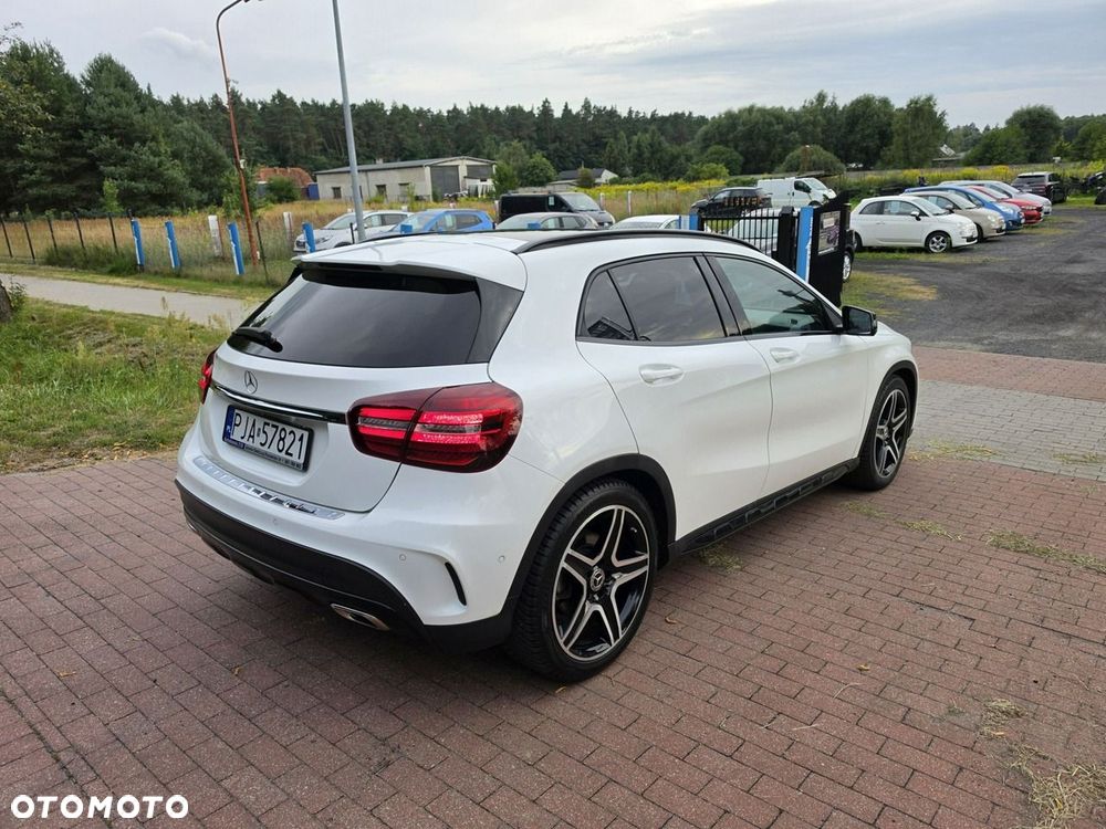 Mercedes-Benz GLA 220 4-Matic AMG Line - 7