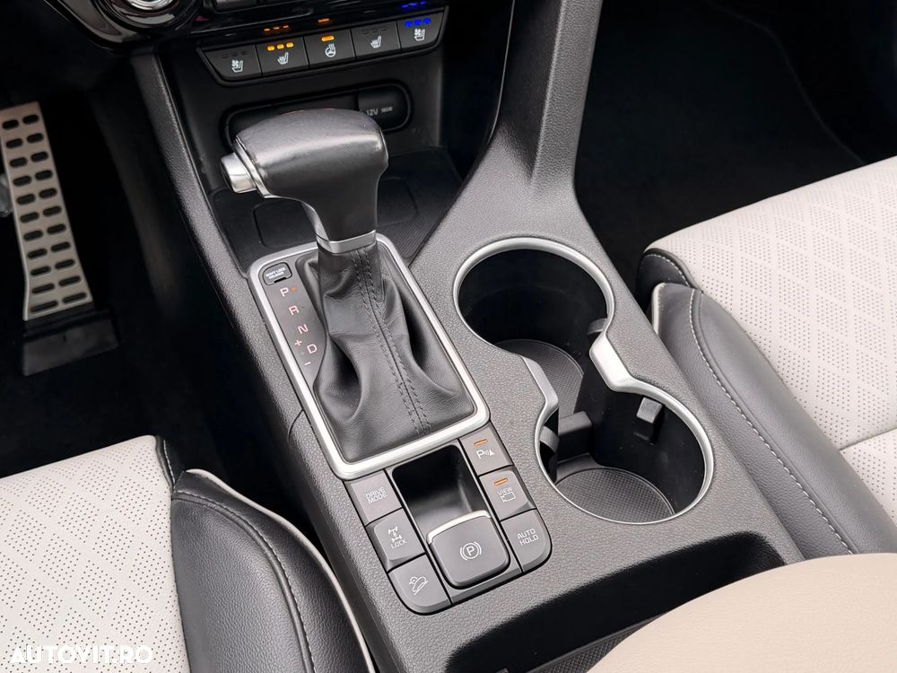 Kia Sportage 2.0 CRDI AWD Eco-Dynamics+ (48V M-H) Aut. GT LINE - 20