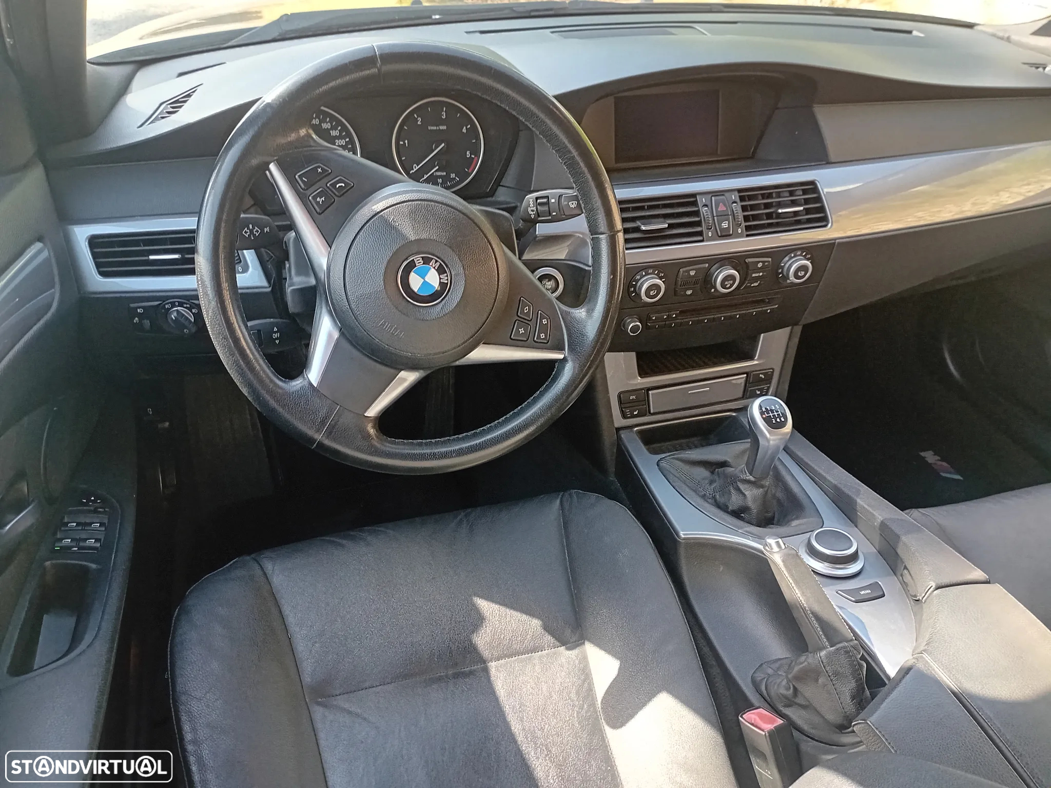 BMW 520 d Touring - 12
