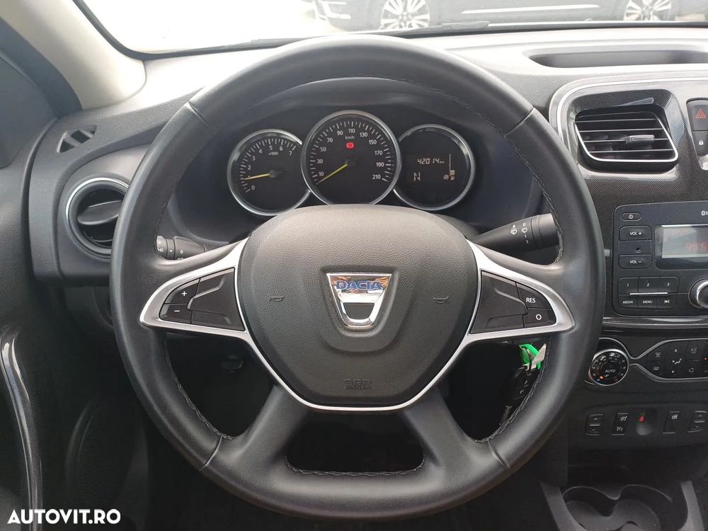 Dacia Logan TCe 90 CVT Comfort - 13