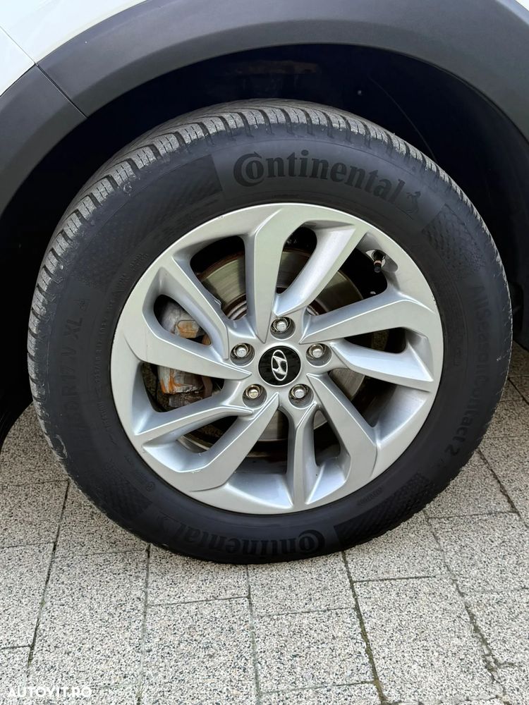 Hyundai Tucson blue 1.7 CRDi 2WD Style - 21