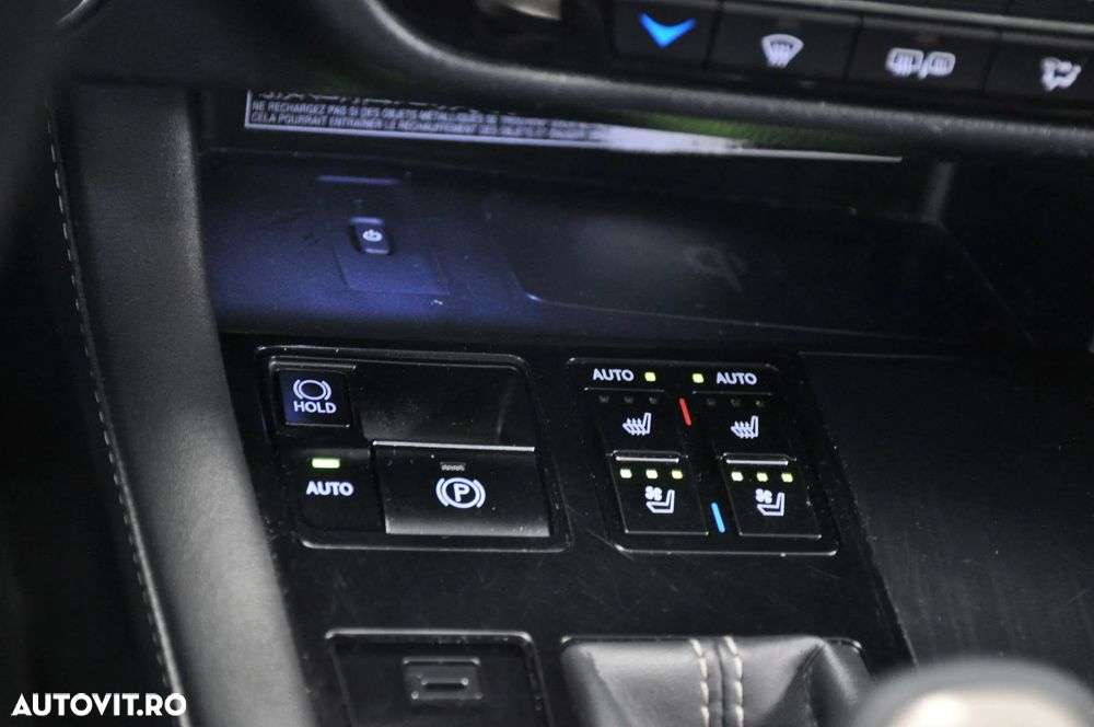 Lexus Seria RX - 27
