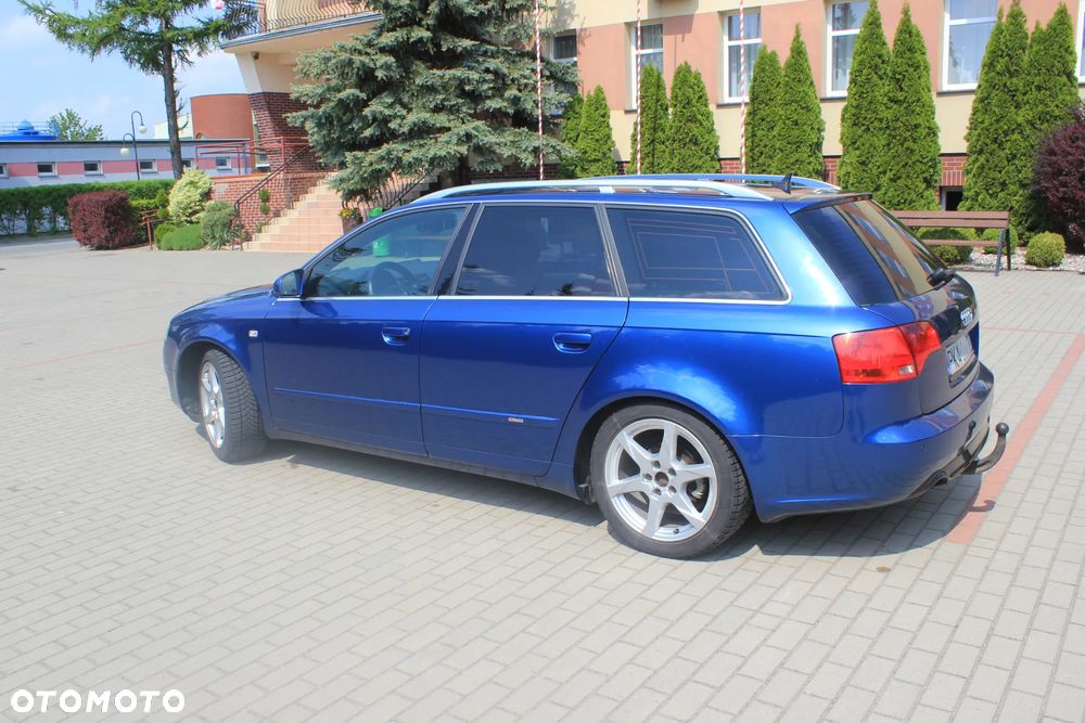 Audi A4 - 4