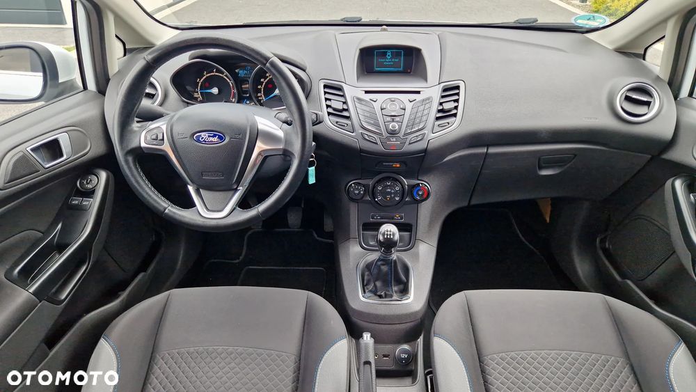 Ford Fiesta 1.0 EcoBoost Titanium - 9