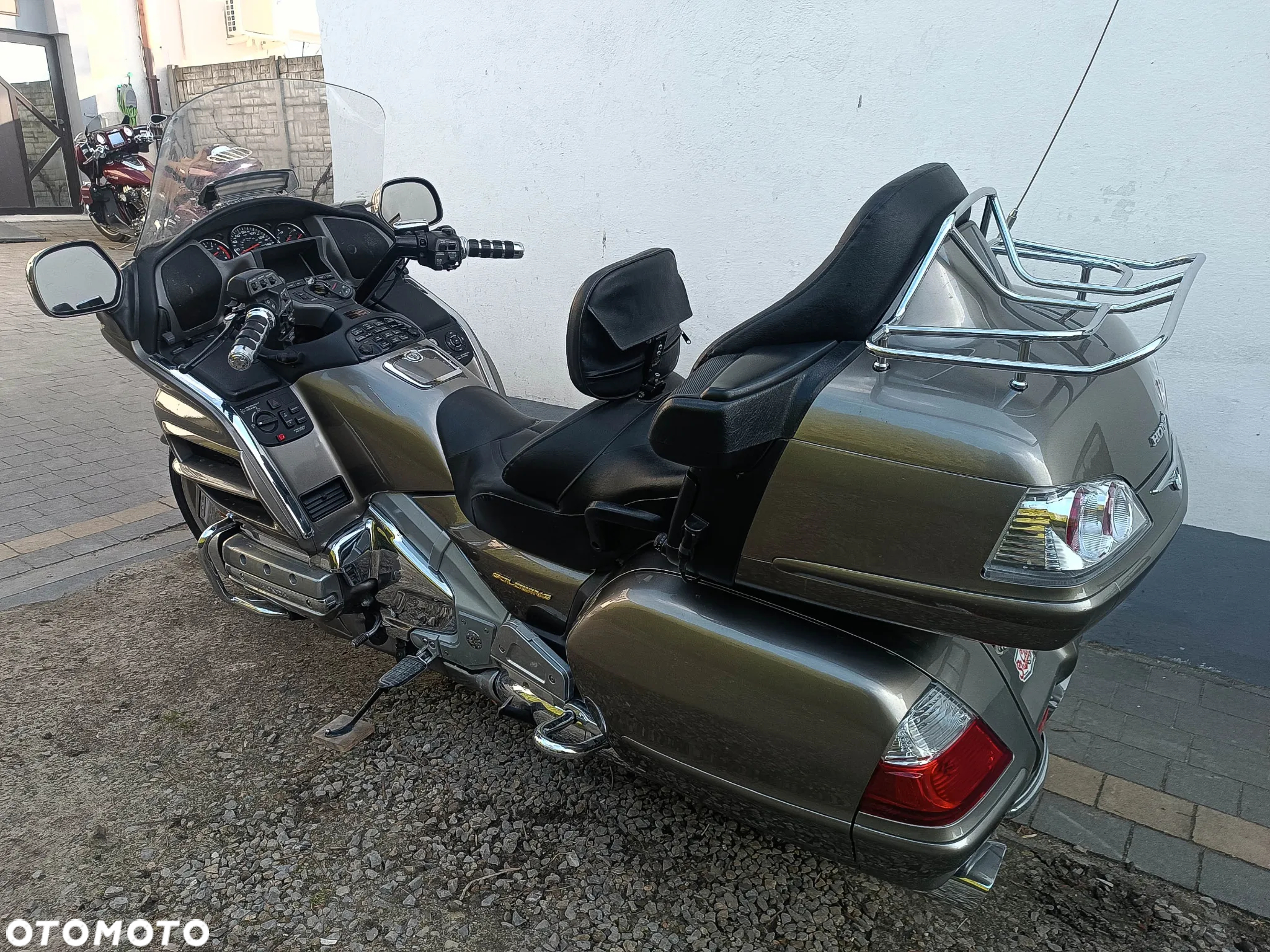 Honda GL - 19