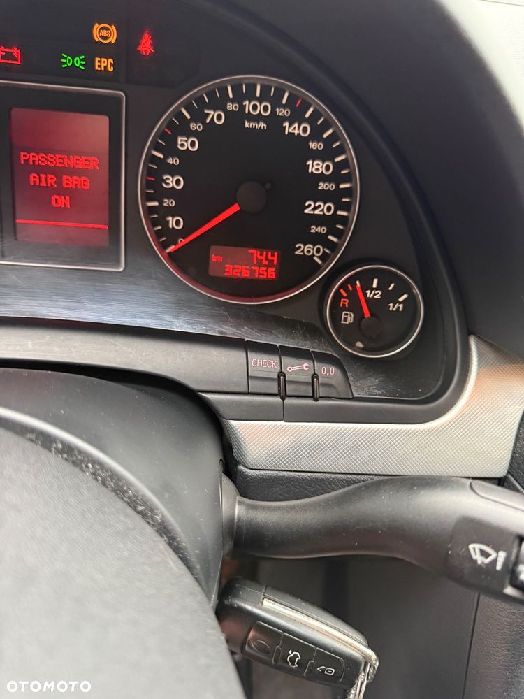 Audi A4 - 5