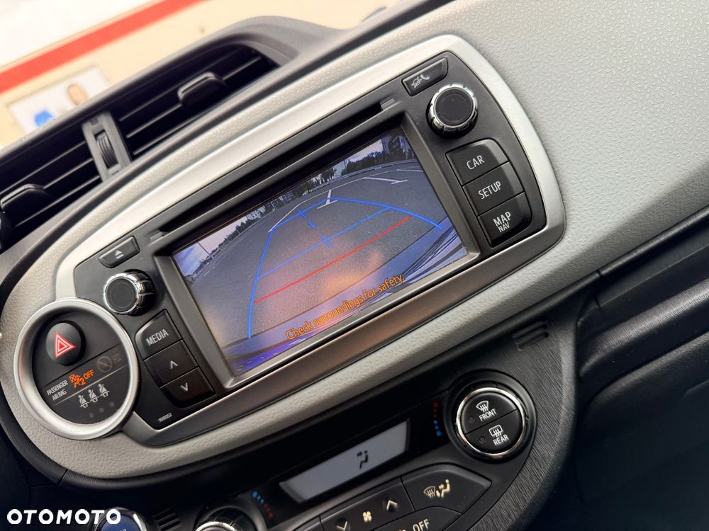 Toyota Yaris - 34