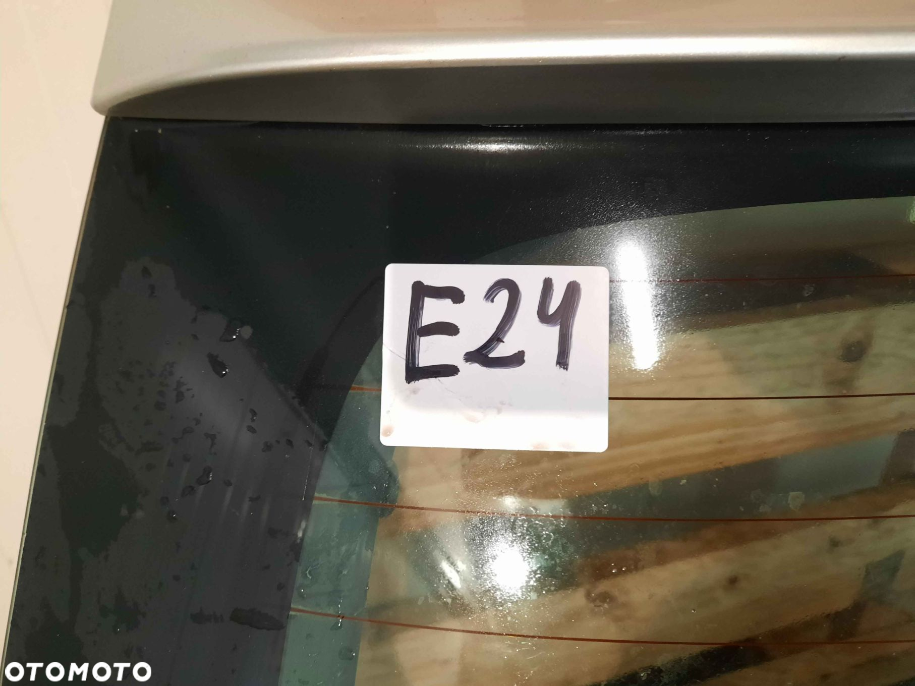 / KLAPA TYŁ TYLNA BAGAŻNIKA TOYOTA AURIS 1 I 1E7 SREBRNA 5D 5 DRZWI HB - 2