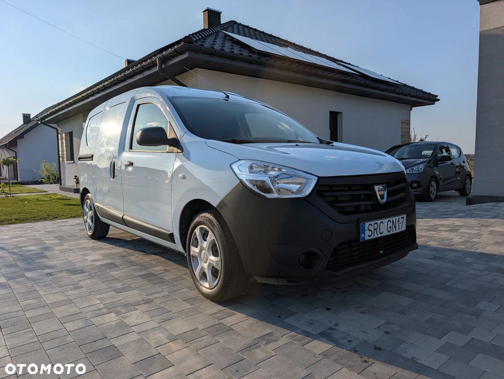 Dacia Dokker - 1