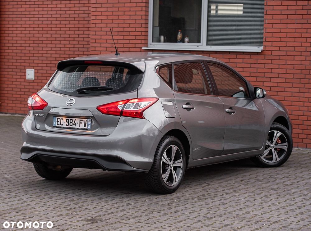 Nissan Pulsar ver-1-2-dig--t-tekna - 3