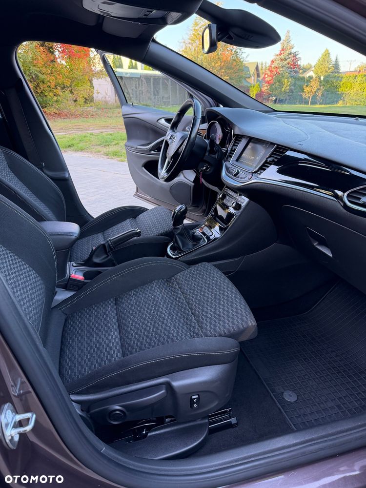 Opel Astra 1.4 Turbo Start/Stop Innovation - 27