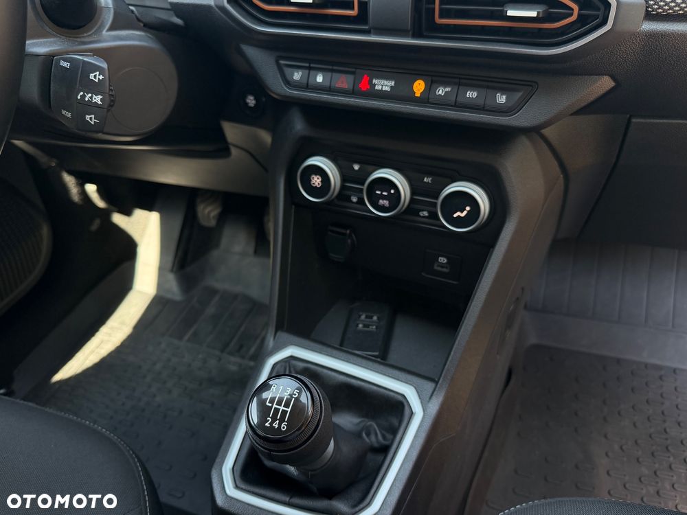 Dacia Sandero - 16