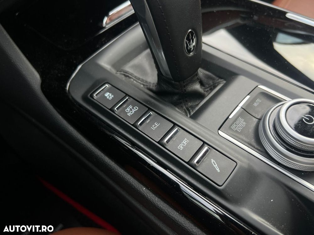 Maserati Levante - 17