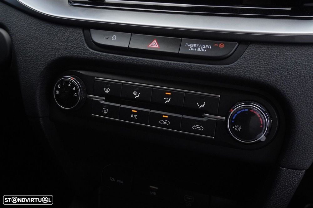 Kia XCeed - 24