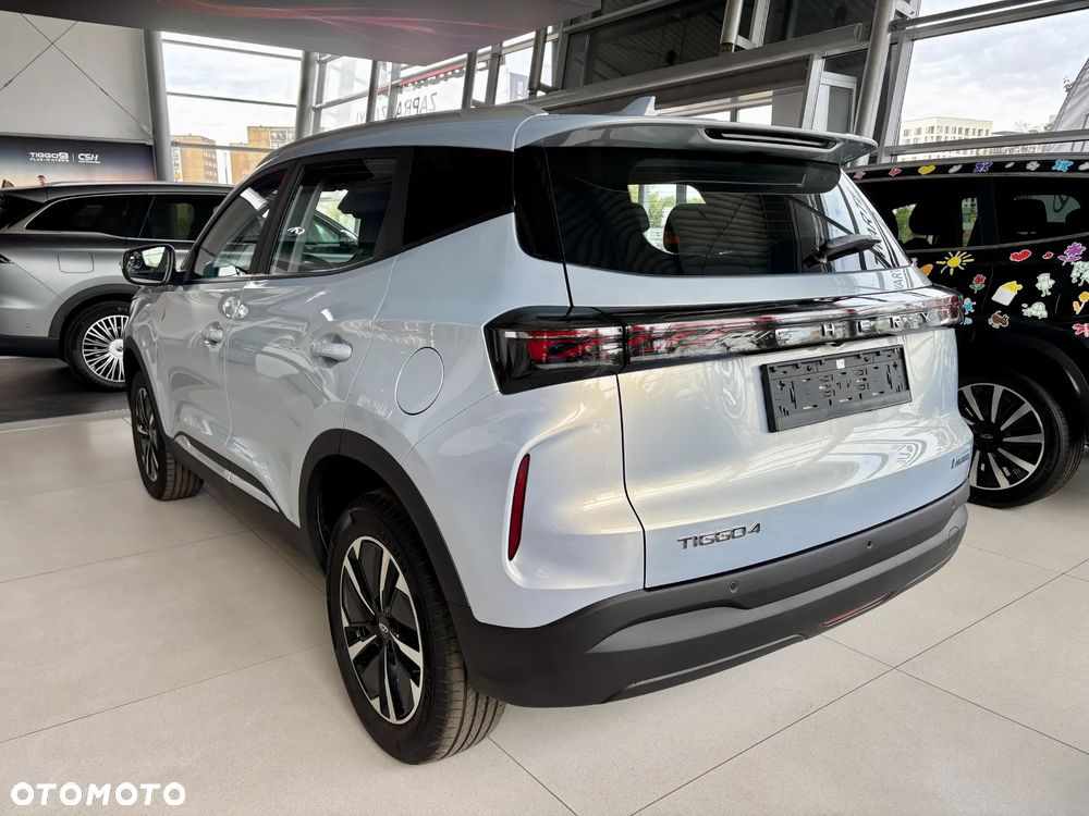 Chery Tiggo 4 1.5 GDI HEV Comfort DHT - 14